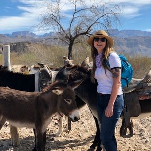 Meet your Posher, Erika